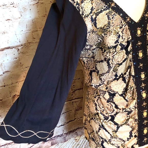 Animal print multi media tunic - Picture 4 of 11